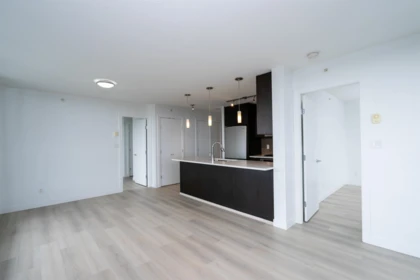 Walk-In Closet Photo of 1805 7328 Arcola Street, Burnaby, BC