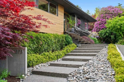 1873 Esquimalt Avenue, West Vancouver, BC, West Vancouver — Single Family Residence for sale