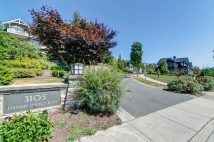 Backyard Photo of 198 3105 Dayanee Springs Boulevard, Coquitlam, BC