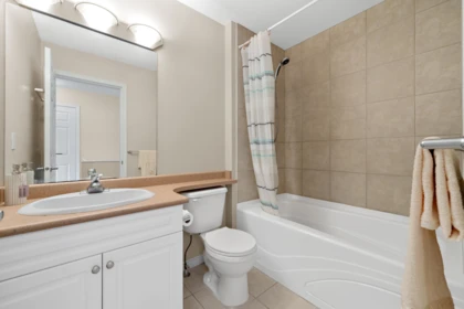 Laundry Room Photo of 62 15133 29a Avenue, Surrey, BC