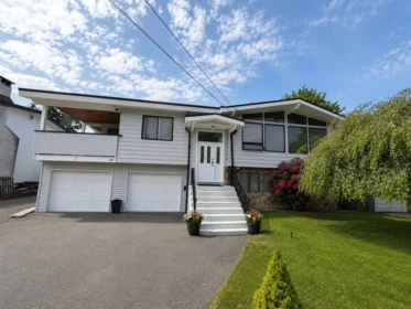 297 54th Street, Delta, BC, Delta — Single Family Residence for sale