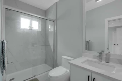 Swimming Pool Photo of 14271 Grosvenor Road, Surrey, BC