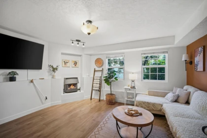 Basement Recreation Room Photo of 21495 90 Avenue, Langley, BC