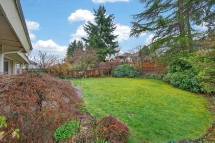 Backyard Photo of 1841 Walnut Crescent, Coquitlam, BC