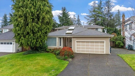 1841 Walnut Crescent, Coquitlam, BC, Coquitlam — Single Family Residence for sale
