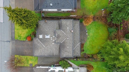Front Yard Photo of 1841 Walnut Crescent, Coquitlam, BC