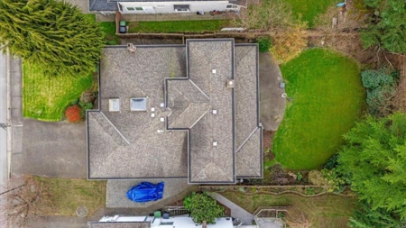 Hot Tub / Spa Photo of 1841 Walnut Crescent, Coquitlam, BC