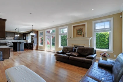 Kitchen Island Photo of 4986 Shirley Avenue, North Vancouver, BC
