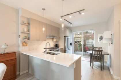 Breakfast Nook Photo of 1214 Granite Drive, Squamish, BC