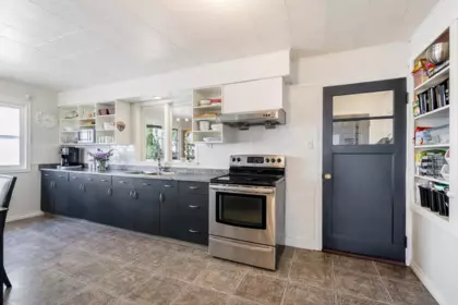 Breakfast Nook Photo of 10482 125a Street, Surrey, BC
