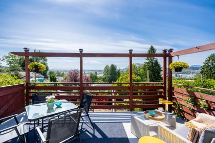 Loft / Bonus Room Photo of 10482 125a Street, Surrey, BC