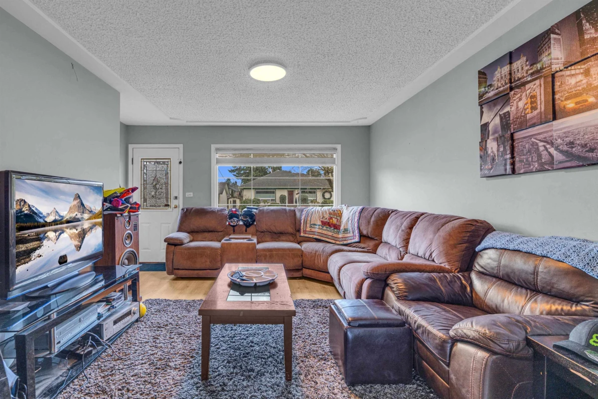 Family Room Photo of 9433 Menzies Street, Chilliwack, BC