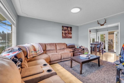 9433 Menzies Street, Chilliwack, BC, Chilliwack — Single Family Residence for sale