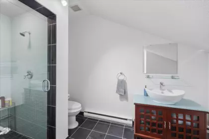 Hot Tub / Spa Photo of 3253 W 24th Avenue, Vancouver, BC