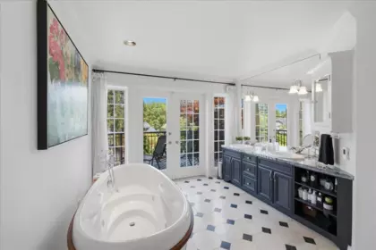 Laundry Room Photo of 3253 W 24th Avenue, Vancouver, BC
