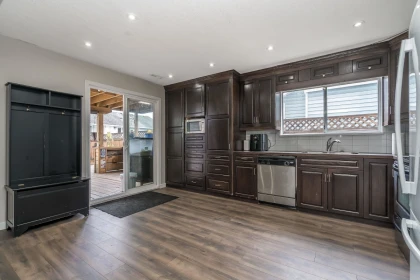 Hot Tub / Spa Photo of 19628 65b Place, Langley, BC