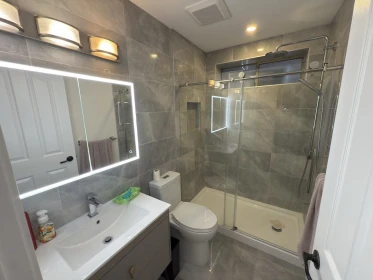 Hot Tub / Spa Photo of 3488 W 30th Avenue, Vancouver, BC