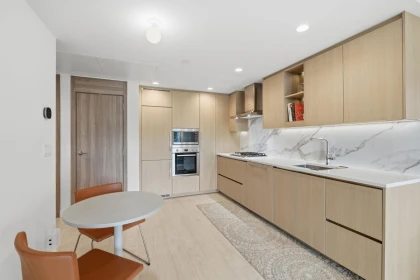 306 4880 Lougheed Highway, Burnaby, BC, Burnaby — Apartment/Condo for sale