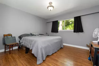 Walk-In Closet Photo of 21128 Landstrom Road, Hope, BC