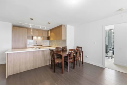 Mudroom Photo of 2606 13696 100 Avenue, Surrey, BC