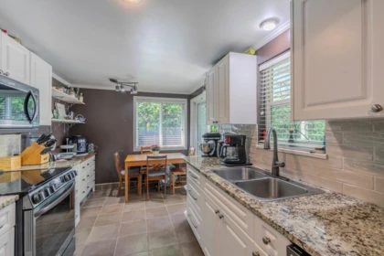 Breakfast Nook Photo of 38807 Britannia Avenue, Squamish, BC