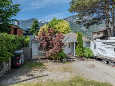 38807 Britannia Avenue, Squamish, BC, Squamish — Single Family Residence for sale