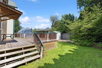Outdoor Patio Photo of 1075 3rd Avenue, Hope, BC