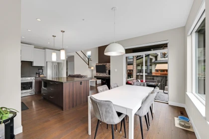Kitchen Photo of 39340 Falcon Crescent, Squamish, BC