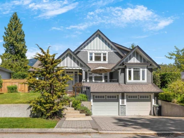 938 Beaumont Drive, North Vancouver, BC, North Vancouver — Single Family Residence for sale