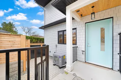 Hot Tub / Spa Photo of 5 4855 Venables Street, Burnaby, BC