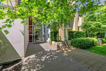 Garden / Landscaping Photo of 308 2565 Maple Street, Vancouver, BC