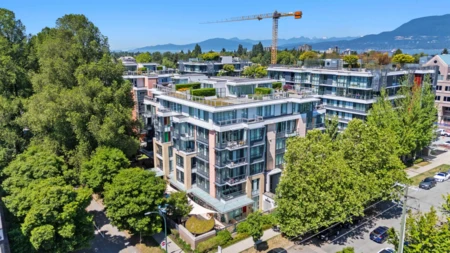 Swimming Pool Photo of 308 2565 Maple Street, Vancouver, BC