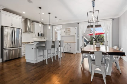 Breakfast Nook Photo of 5753 Garrison Boulevard, Chilliwack, BC