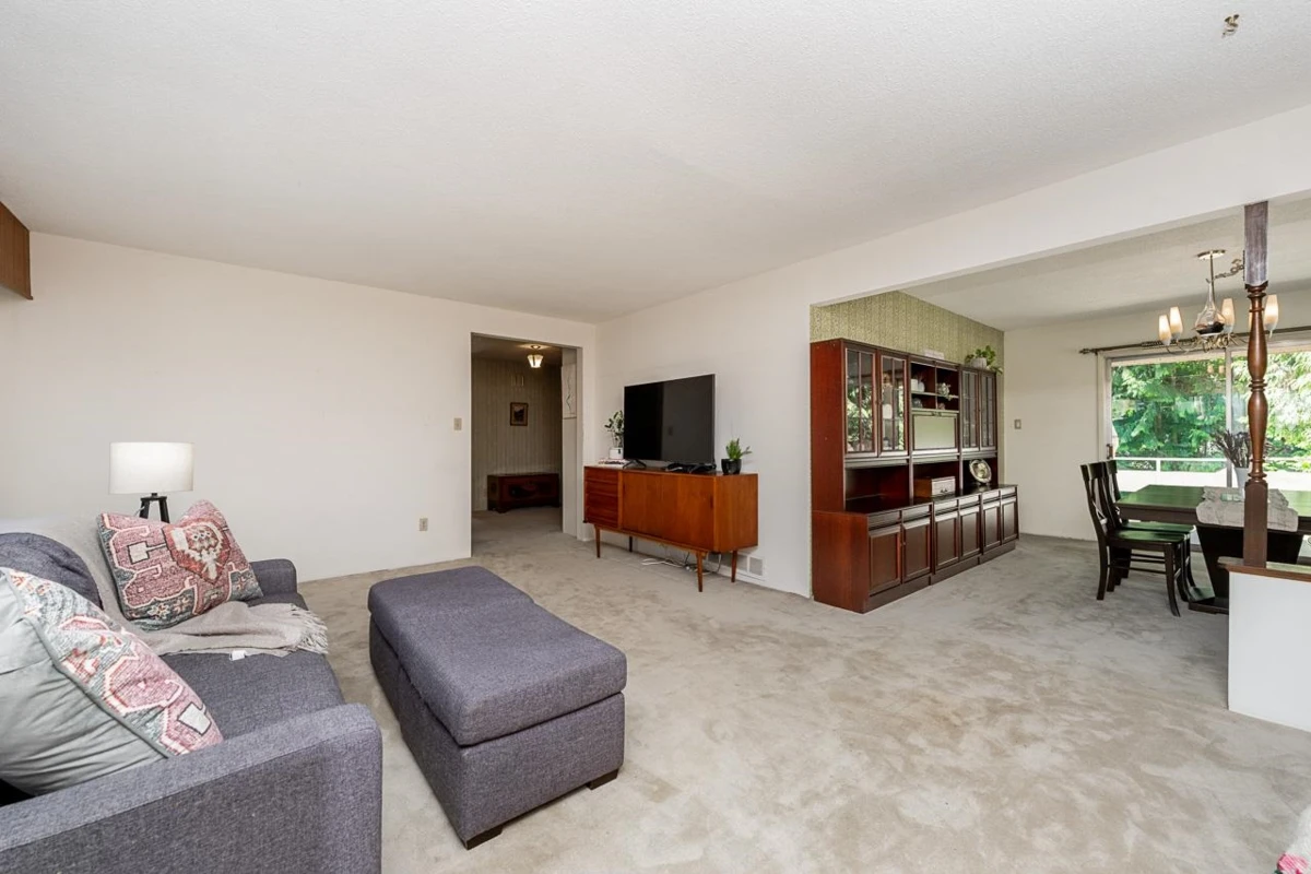 Family Room Photo of 1453 Coleman Street, North Vancouver, BC