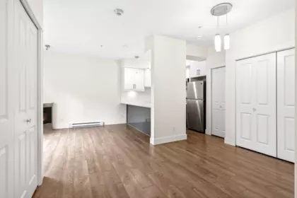 12 4033 Dominion Street, Burnaby, BC, Burnaby — Townhouse for sale