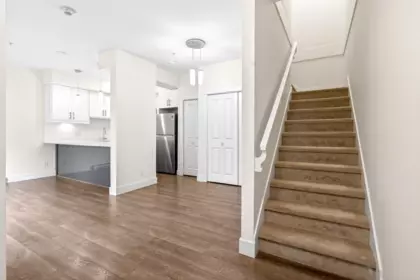 12 4033 Dominion Street, Burnaby, BC, Burnaby — Townhouse for sale
