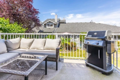 Swimming Pool Photo of 36 20788 87 Avenue, Langley, BC
