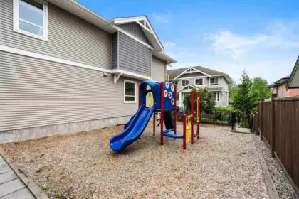 Aerial View of 13 20195 68 Avenue, Langley, BC