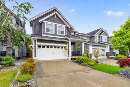 10468 Robertson Street, Maple Ridge, BC, Maple Ridge — Single Family Residence for sale