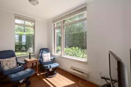Office / Den Photo of 306 2271 Bellevue Avenue, West Vancouver, BC