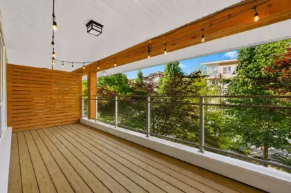 Entry Foyer Photo of 7 23230 Billy Brown Road, Langley, BC