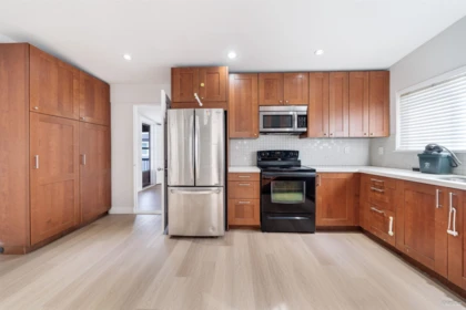 Kitchen Island Photo of 7148 6th Street, Burnaby, BC
