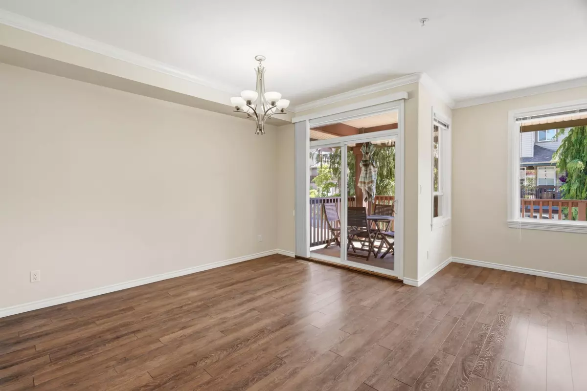 Dining Area Photo of 8 2281 Argue Street, Port Coquitlam, BC