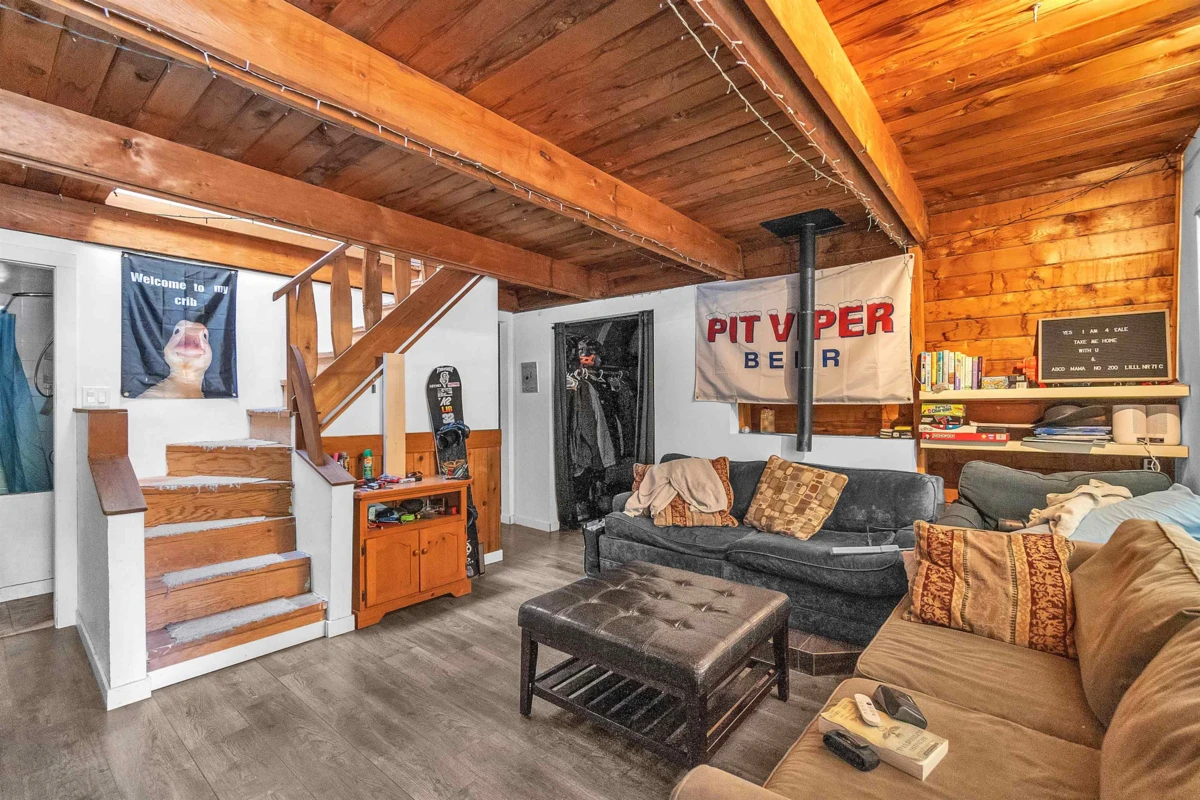 Dining Area Photo of 8160 Alpine Way, Whistler, BC