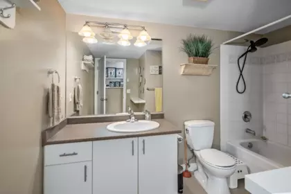 Office / Den Photo of 219 27358 32 Avenue, Langley, BC