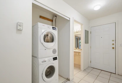 Hallway Photo of 316 301 Maude Road, Port Moody, BC