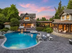 1988 Drummond Drive, Vancouver, BC