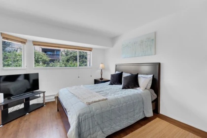 Office / Den Photo of 108 216 E 6th Street, North Vancouver, BC