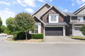 1 7891 211 Street, Langley, BC