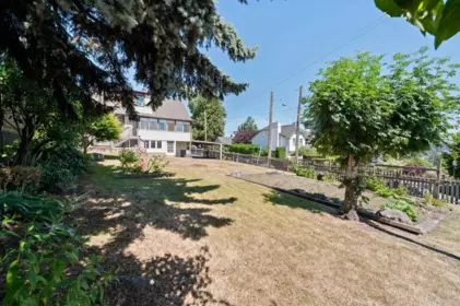Outdoor Deck Photo of 454 Elmer Street, New Westminster, BC
